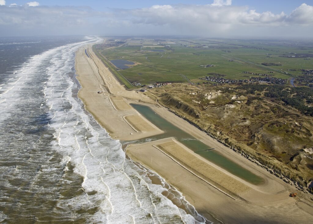 Hondsbossche and Pettemer Sea Defence