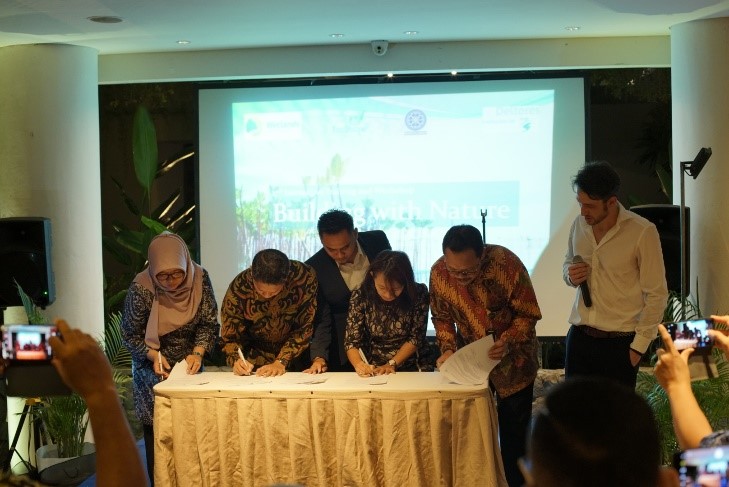 Building with Nature part of curriculum at Indonesian universities